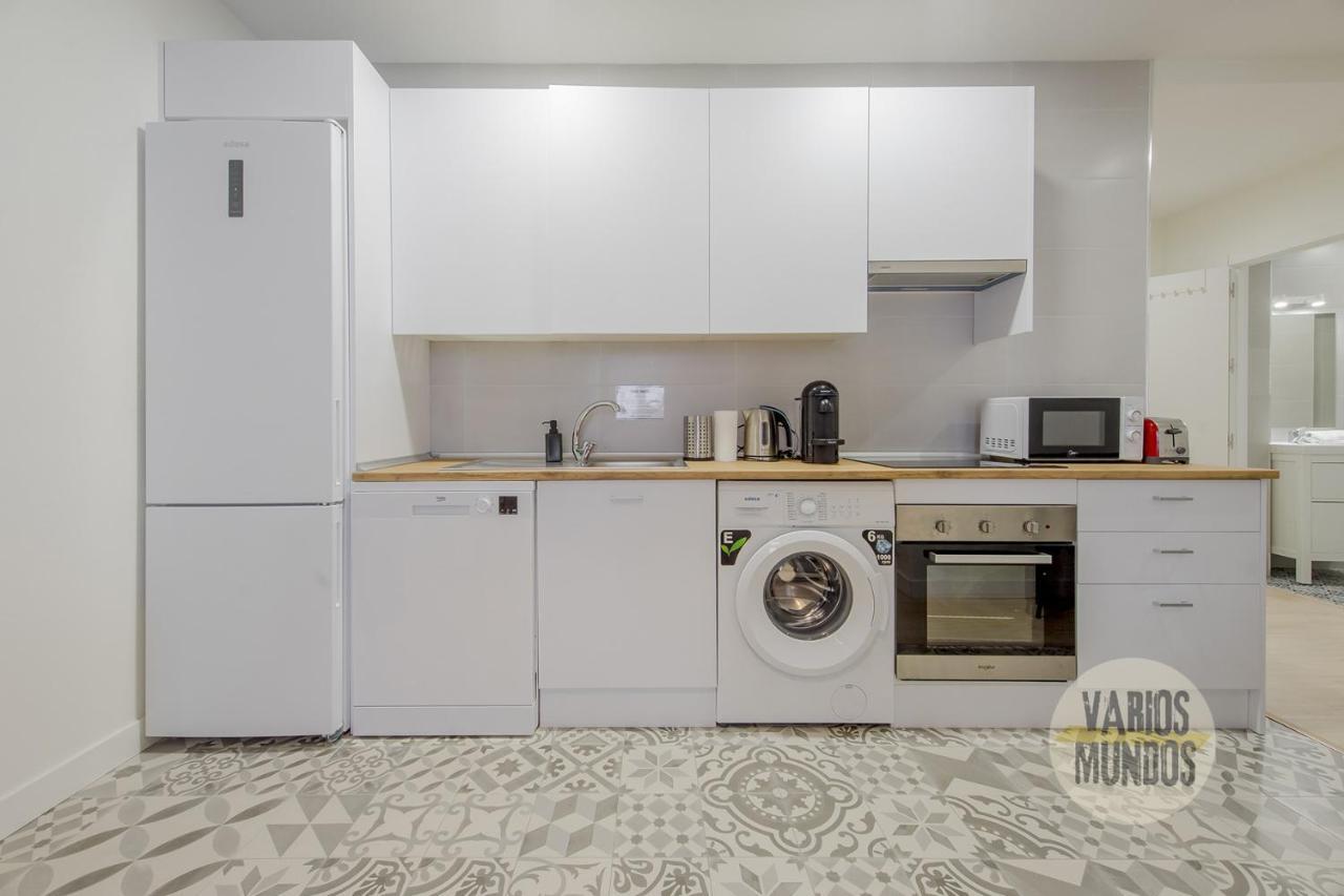 Spacious New Apartment Para 7 En La Plaza De Tirso De Molina Madrid Extérieur photo